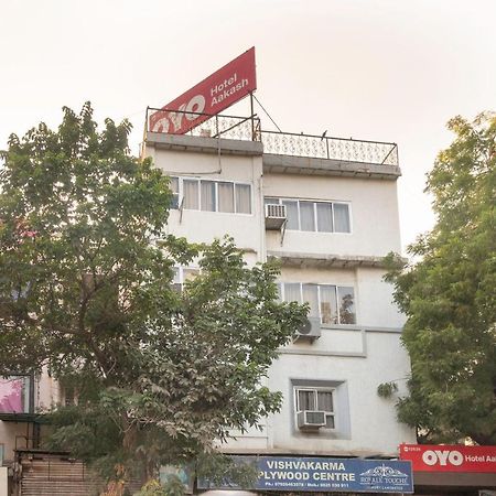 Hotel Oyo 13535 Aakash Ahmedabad Exterior foto