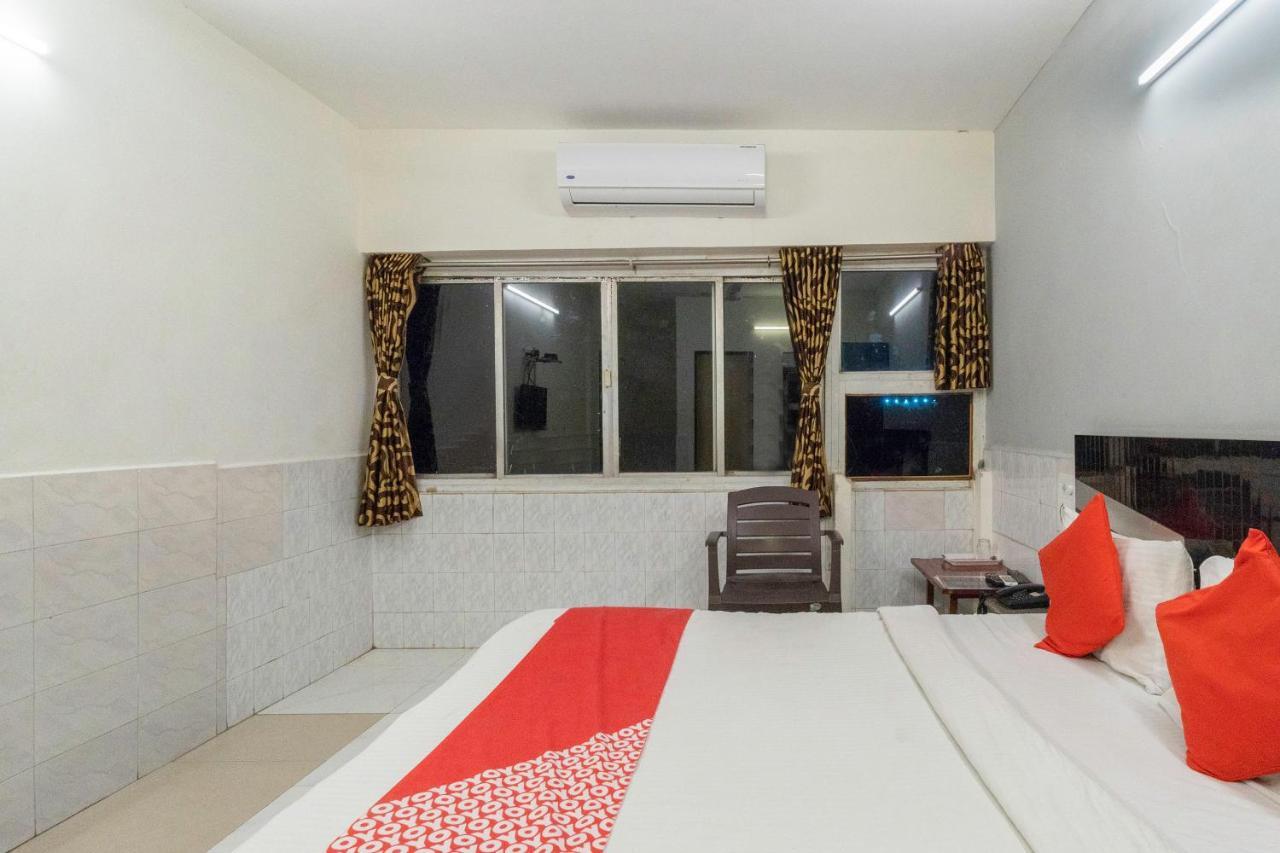 Hotel Oyo 13535 Aakash Ahmedabad Exterior foto